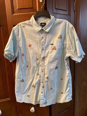 MEN'S O'NEILL TOUCAN DUET SHIRT LIGHT BLUE COLLAR BUTTON SHORT SLEEVE Size M